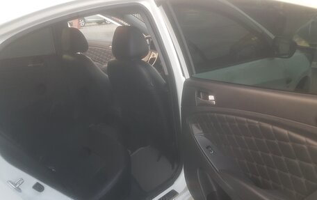 Hyundai Solaris II рестайлинг, 2016 год, 1 099 000 рублей, 6 фотография