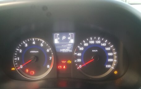 Hyundai Solaris II рестайлинг, 2016 год, 1 099 000 рублей, 10 фотография