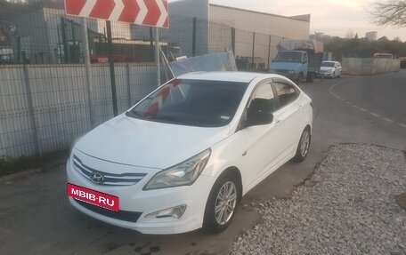 Hyundai Solaris II рестайлинг, 2016 год, 1 099 000 рублей, 5 фотография