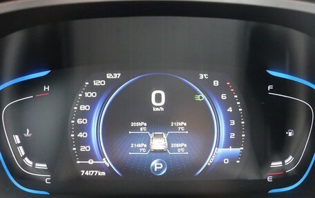 Geely Coolray I, 2020 год, 1 799 000 рублей, 8 фотография