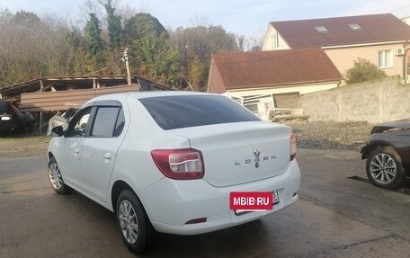 Renault Logan II, 2020 год, 700 000 рублей, 4 фотография