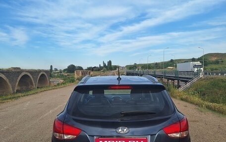 Hyundai ix35 I рестайлинг, 2010 год, 1 150 000 рублей, 2 фотография