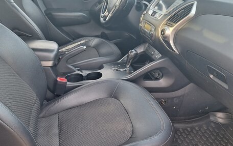 Hyundai ix35 I рестайлинг, 2010 год, 1 150 000 рублей, 16 фотография