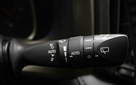 Toyota RAV4, 2015 год, 1 899 000 рублей, 20 фотография