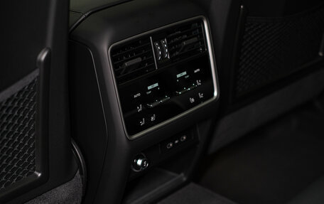 Porsche Cayenne III, 2025 год, 21 187 000 рублей, 30 фотография