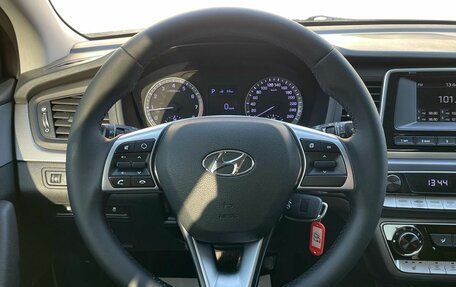 Hyundai Sonata VII, 2019 год, 1 300 000 рублей, 15 фотография