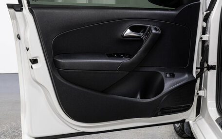 Volkswagen Polo VI (EU Market), 2013 год, 999 000 рублей, 10 фотография