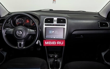 Volkswagen Polo VI (EU Market), 2013 год, 999 000 рублей, 16 фотография