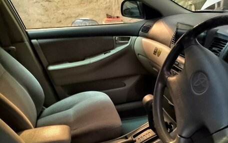 Toyota Corolla, 2002 год, 800 000 рублей, 3 фотография