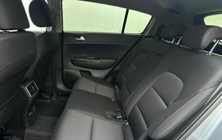 KIA Sportage IV рестайлинг, 2019 год, 2 100 000 рублей, 10 фотография