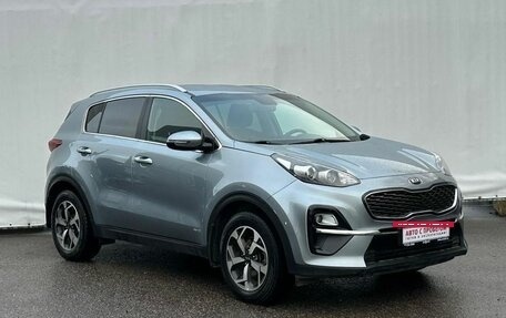 KIA Sportage IV рестайлинг, 2019 год, 2 100 000 рублей, 3 фотография