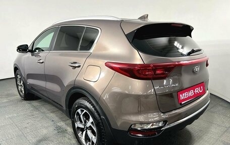 KIA Sportage IV рестайлинг, 2018 год, 2 390 000 рублей, 7 фотография