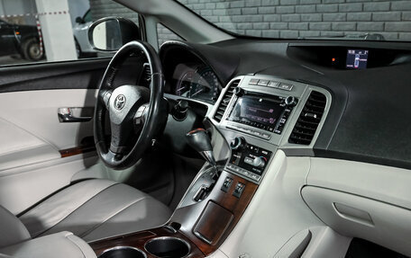 Toyota Venza I, 2010 год, 1 920 000 рублей, 19 фотография