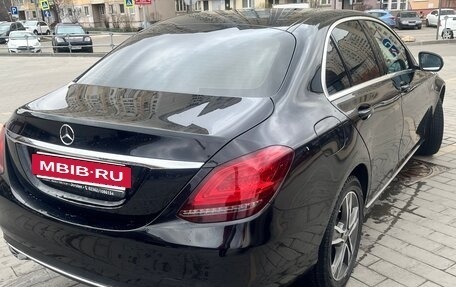 Mercedes-Benz C-Класс, 2018 год, 2 950 000 рублей, 3 фотография