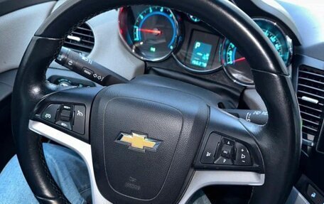 Chevrolet Cruze II, 2012 год, 900 000 рублей, 5 фотография