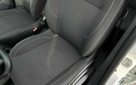 Renault Logan II, 2021 год, 695 000 рублей, 17 фотография