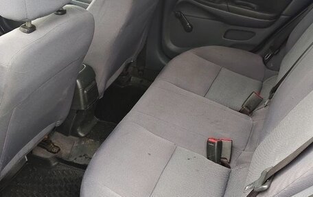 Nissan Almera, 2004 год, 245 000 рублей, 8 фотография