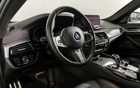 BMW 5 серия, 2020 год, 5 848 000 рублей, 12 фотография