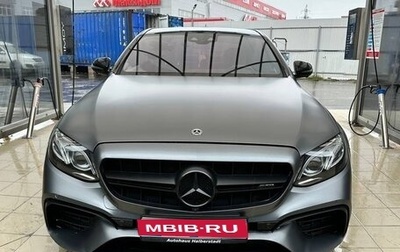 Mercedes-Benz E-Класс, 2019 год, 3 150 000 рублей, 1 фотография