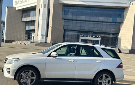 Mercedes-Benz M-Класс, 2013 год, 3 000 000 рублей, 5 фотография