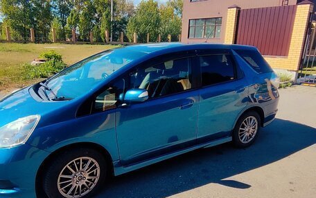 Honda Fit Shuttle I рестайлинг, 2012 год, 1 250 000 рублей, 6 фотография