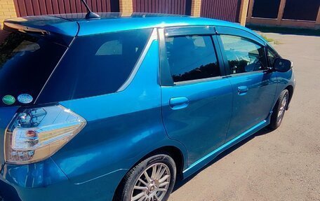 Honda Fit Shuttle I рестайлинг, 2012 год, 1 250 000 рублей, 4 фотография