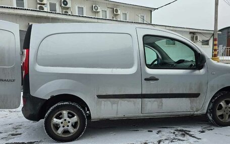 Renault Kangoo II рестайлинг, 2013 год, 930 000 рублей, 10 фотография
