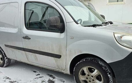 Renault Kangoo II рестайлинг, 2013 год, 930 000 рублей, 11 фотография