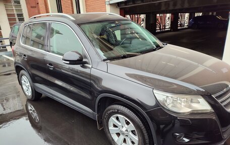 Volkswagen Tiguan I, 2011 год, 2 150 000 рублей, 2 фотография