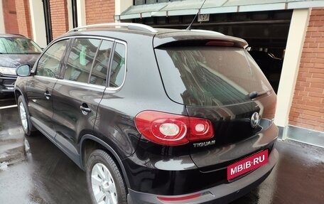 Volkswagen Tiguan I, 2011 год, 2 150 000 рублей, 5 фотография