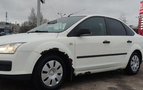 Ford Focus II рестайлинг, 2005 год, 380 000 рублей, 2 фотография