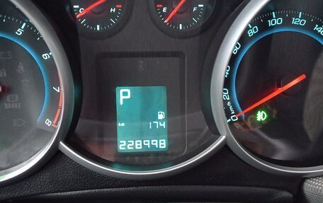 Chevrolet Cruze II, 2012 год, 665 000 рублей, 15 фотография