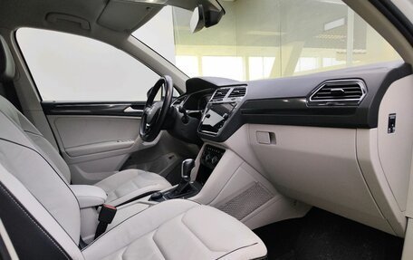 Volkswagen Tiguan II, 2019 год, 3 626 000 рублей, 11 фотография