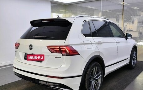 Volkswagen Tiguan II, 2019 год, 3 626 000 рублей, 5 фотография