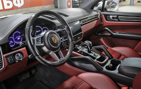 Porsche Cayenne III, 2021 год, 10 998 000 рублей, 16 фотография