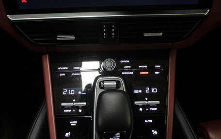 Porsche Cayenne III, 2021 год, 10 998 000 рублей, 25 фотография