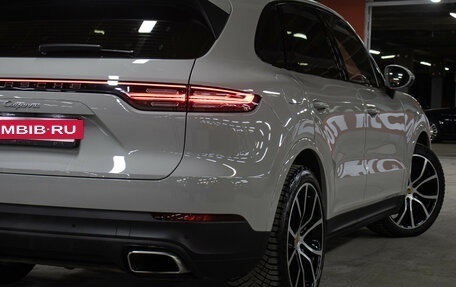 Porsche Cayenne III, 2021 год, 10 998 000 рублей, 28 фотография