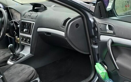 Skoda Octavia, 2010 год, 790 000 рублей, 2 фотография