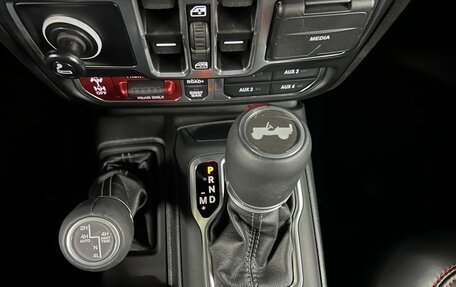 Jeep Wrangler, 2025 год, 8 300 000 рублей, 12 фотография