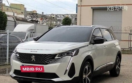 Peugeot 5008 II, 2022 год, 2 334 000 рублей, 2 фотография
