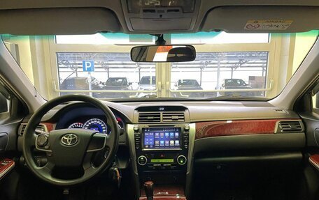 Toyota Camry, 2013 год, 1 470 000 рублей, 11 фотография