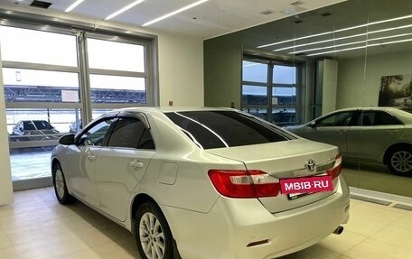 Toyota Camry, 2013 год, 1 470 000 рублей, 6 фотография
