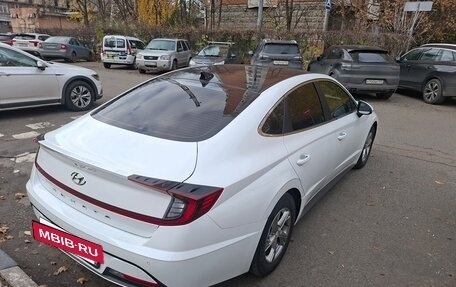 Hyundai Sonata VIII, 2019 год, 1 950 000 рублей, 3 фотография