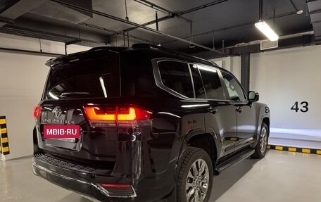 Toyota Land Cruiser, 2022 год, 10 500 000 рублей, 5 фотография