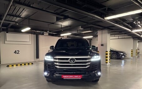 Toyota Land Cruiser, 2022 год, 10 500 000 рублей, 2 фотография