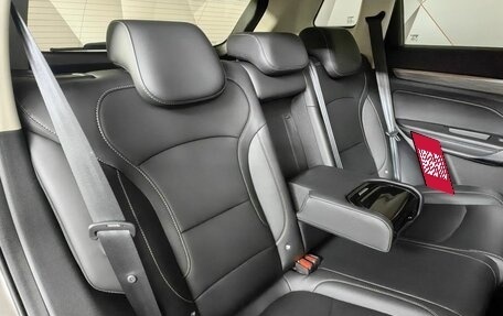 Geely Atlas, 2023 год, 2 047 000 рублей, 13 фотография