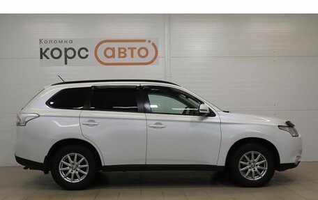 Mitsubishi Outlander III рестайлинг 3, 2013 год, 1 229 000 рублей, 4 фотография