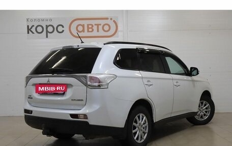 Mitsubishi Outlander III рестайлинг 3, 2013 год, 1 229 000 рублей, 3 фотография