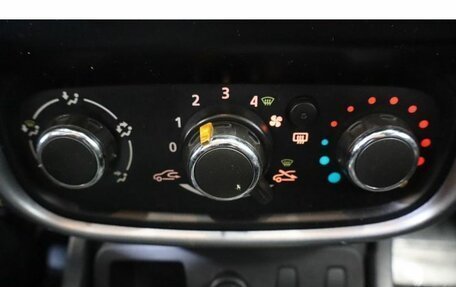 Renault Duster I рестайлинг, 2012 год, 749 000 рублей, 11 фотография