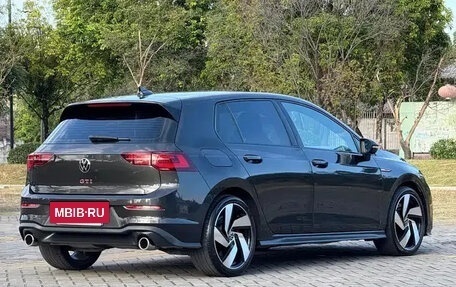 Volkswagen Golf GTI, 2023 год, 4 390 000 рублей, 4 фотография